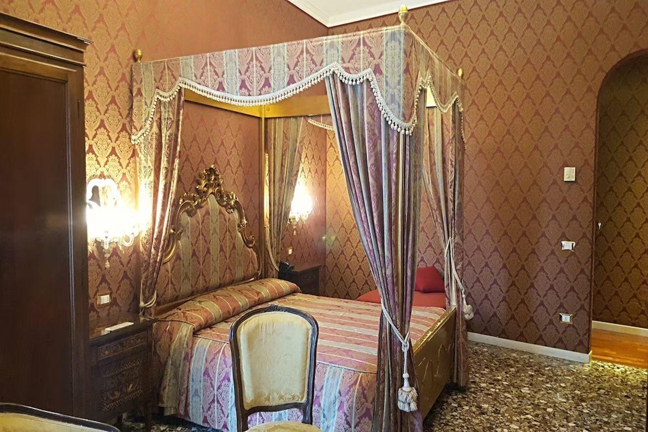 Gasthuis Casa Pisani Canal 3*